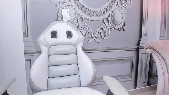 Онлайн чат XXX Andeuw__