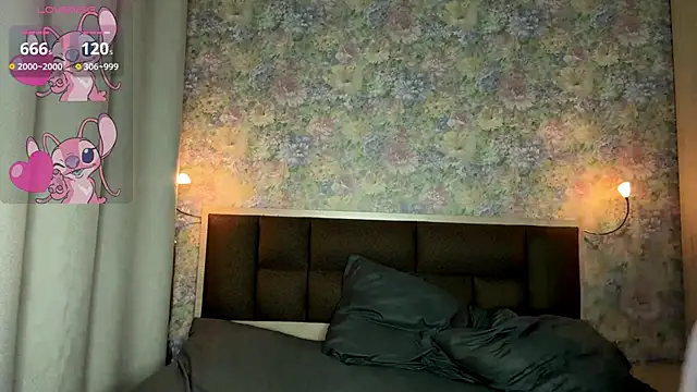 LoraDavi 现场XXX聊天