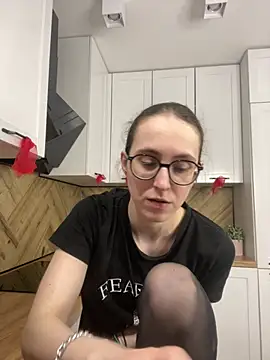 MartiniiSelenna Chat XXX live