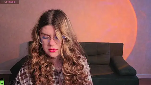 Chat +18 de zoe_j0y ao vivo