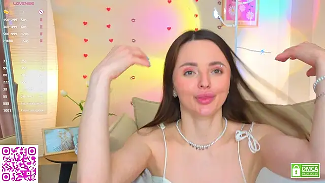 OliviaKis_ Chat XXX in diretta