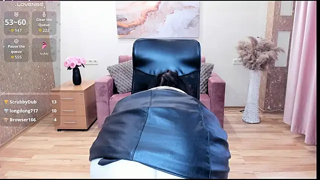 Dana_Halitiのウェブカメラショー