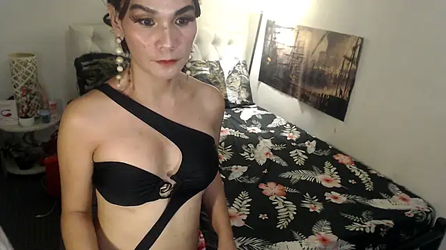 NinaDOM4CUM's Webcam Show