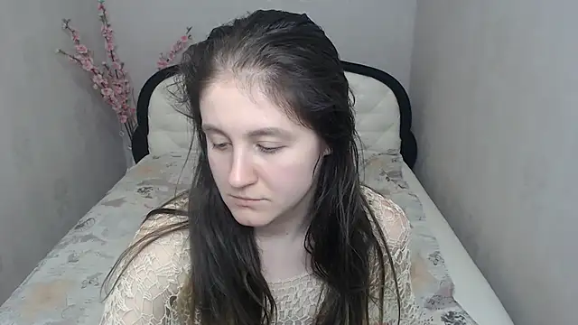 Czat XXX na żywo – Holliy_Cooper