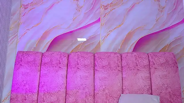 Chatroom XXX en direct de emmacurvy