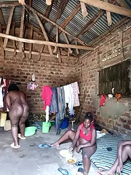 holygrail001 Live XXX-Chat