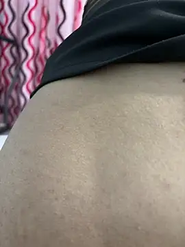 superloundiya webkamerás műsora