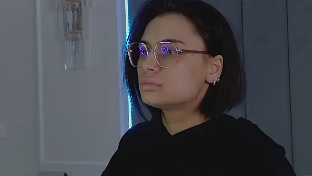 VioletAsh: онлайн-секс-чат