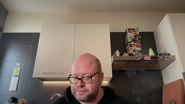 theitalianbear's Webcam Show