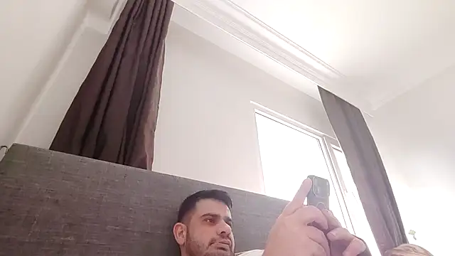 YakisikliSikici – Kamerová šou