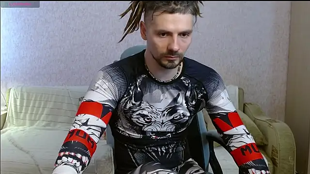 Aestheticguy101 网络视讯表演