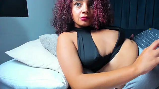 Czat XXX na żywo – Dahlia_Rosse