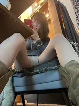 XXX chat uživo modela littleqiu