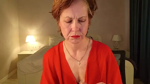 LioraWeiss élő XXX-chatje