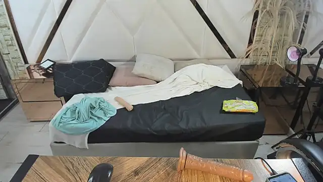 Shara_Oz: онлайн-секс-чат