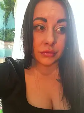 DaisyStreet's Live XXX Chat