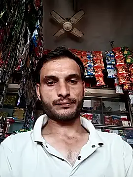 Beinghorny83 Pertunjukan Webcam