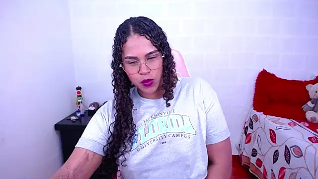 Chat +18 de Candyhot_sex ao vivo