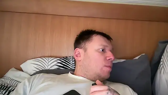 Вебкам-шоу monster_d_2025