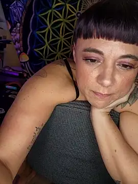 infinirose's Live XXX Chat