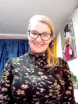 irinamaux Chat XXX in diretta