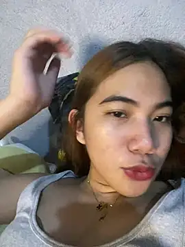 Shy_SexyLady Chat XXX in diretta