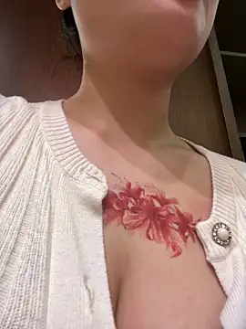 Yolanda9 在線直播表演