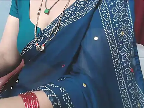 sunitha-3 Chat XXX in diretta