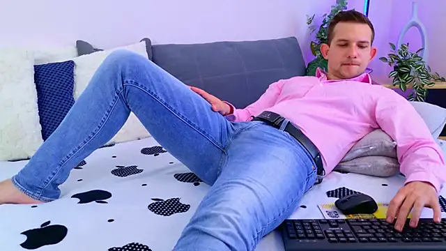 Jimmy_Doss – Naživo XXX chat