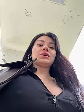 Wet__Bunny Chat XXX in diretta