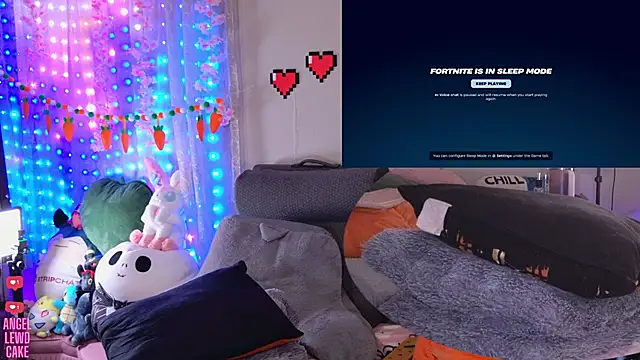 عرض كام Angel-Lewd-Cake