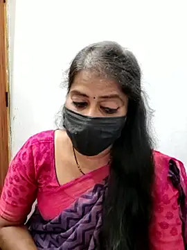 Chatroom XXX en direct de tamil_Sigappu_Roja