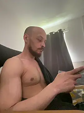 MattMiller28 网络视讯表演