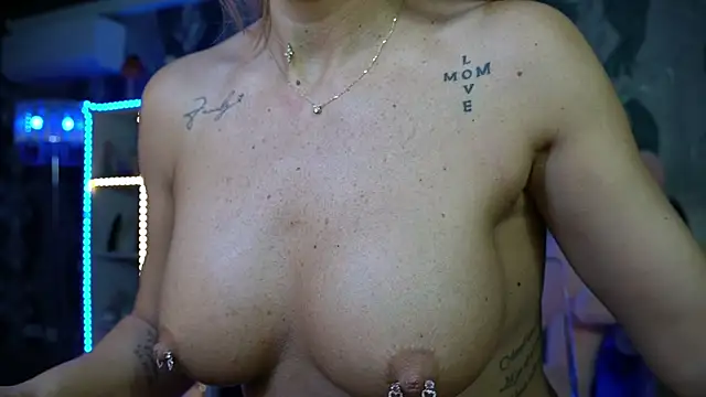 anneswhite's Live XXX Chat