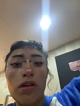 baby_akuma 现场XXX聊天