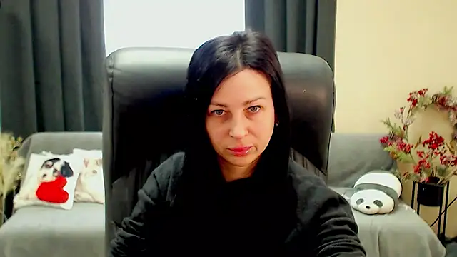 دردشة SweetLouise_ الجنسية المباشرة