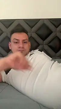 Chat +18 de Rick_Adams ao vivo