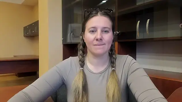 Chat +18 de Nionelly ao vivo