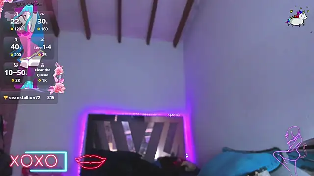 SkyeGabbyRose webcam show