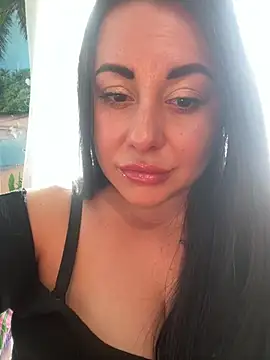 DaisyStreet's Live XXX Chat