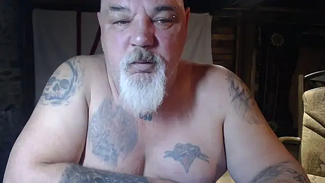 Newfiesausage1972 웹캠 쇼