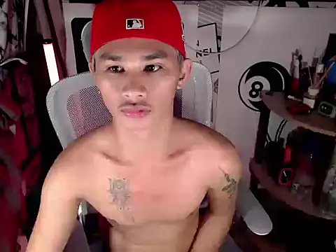 Webkamerová show UrPinoyhot