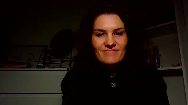 Ms-Lust1- – Live XXX-chat