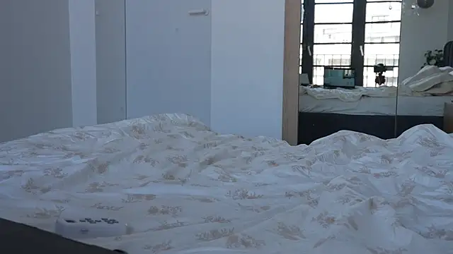 ibiddi Live XXX-Chat