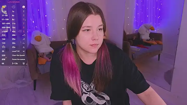 Mira_Falls' Live XXX Chat