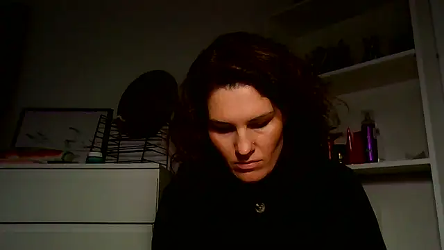 Ms-Lust1- Chat XXX in diretta