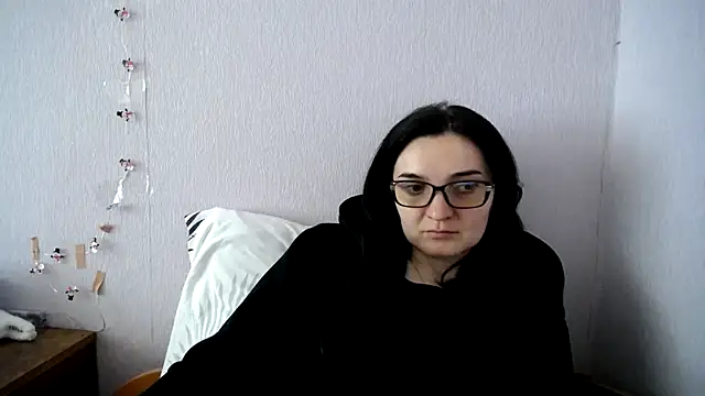 Shiny_gine Chat XXX in diretta