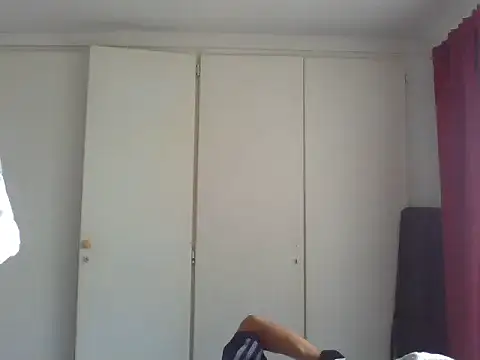 lavelle26 élő XXX-chatje