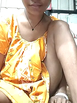 Sweet-runi: вебкам-шоу