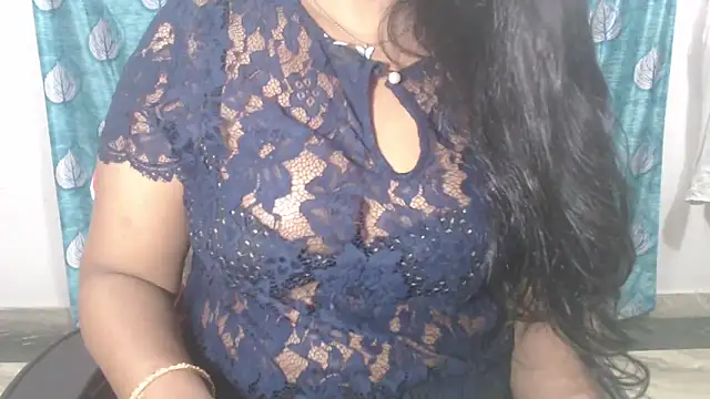 Sophia_your Adlı Modelin Canlı XXX Sohbeti